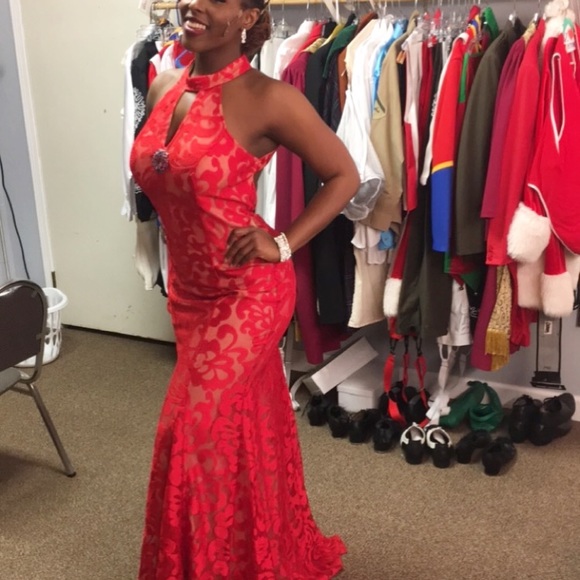 Meet your Posher, Renée! - Picture 11 of 11